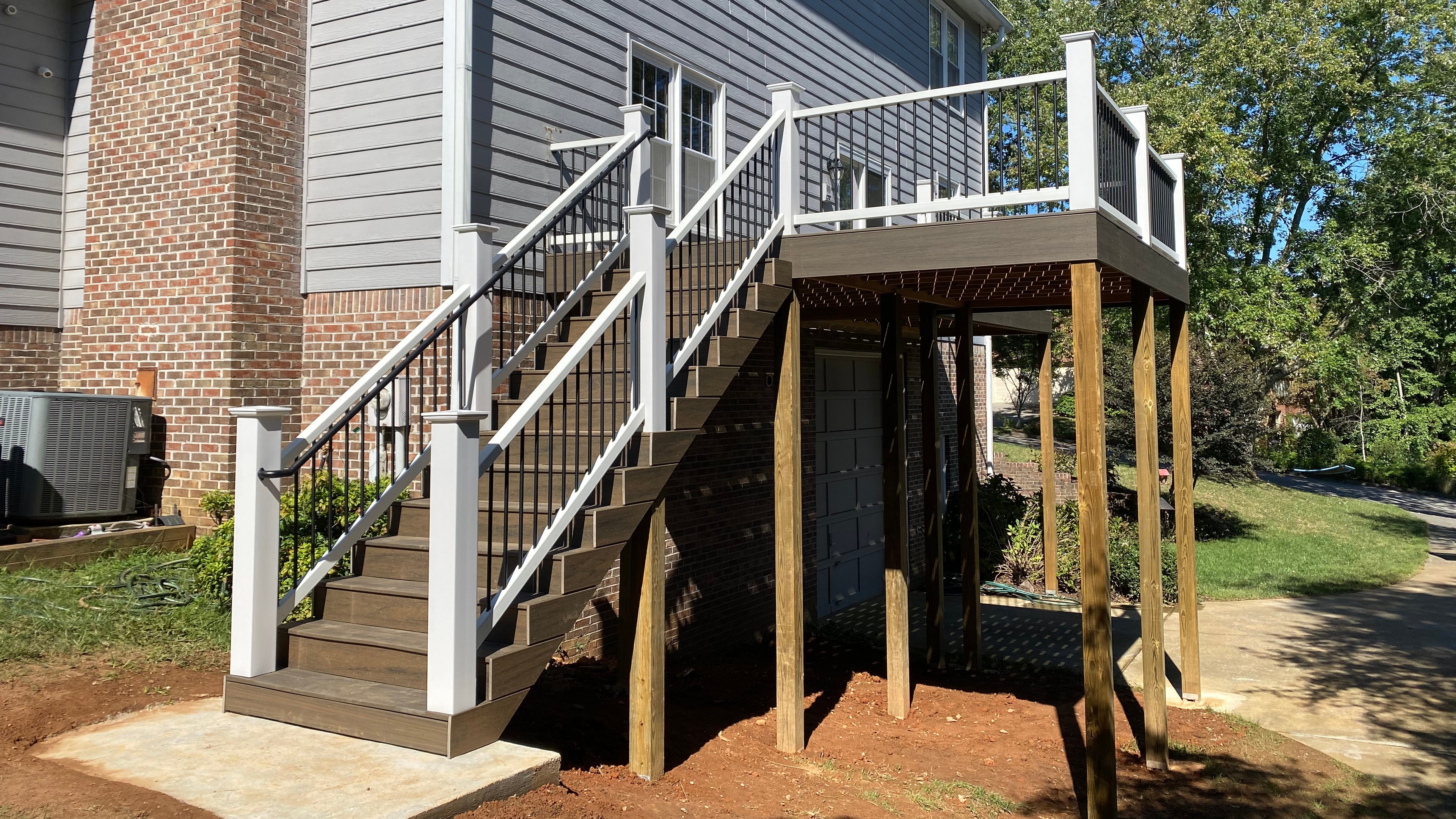 Custom deck project in Powell, TN by Volunteer Decks